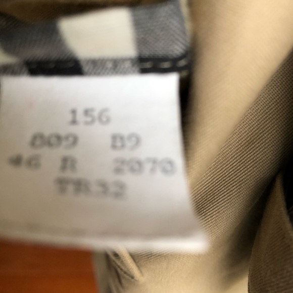 Burberry Trench Coat - Picture 8 of 8